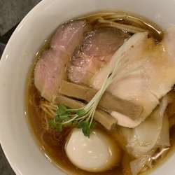 特製醤油ラーメン