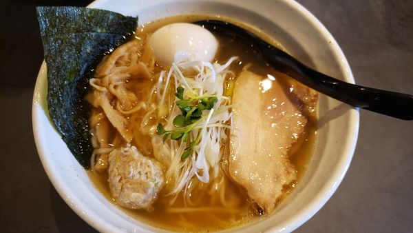 「SABO中華 醤油＋味玉」@麺屋 SABOとにわとりの写真