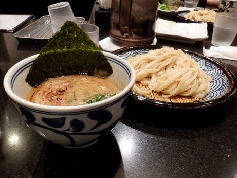 「濃厚地鶏魚介つけ麺」@青山焼鳥倶楽部の写真