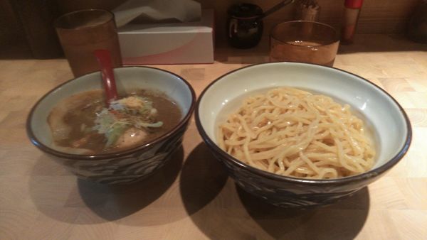 「煮干しつけ麺　味たま入り」@にぼしらーめん88の写真