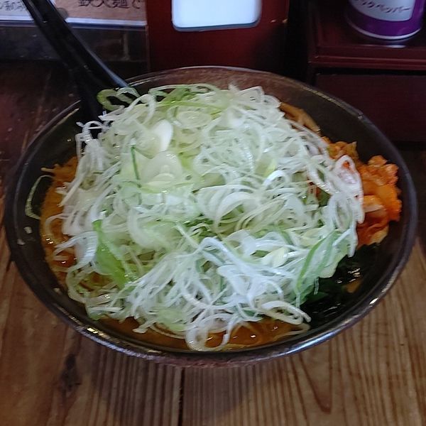 「キムチらーめん＋ねぎ」@北海道らーめん 味源 小岩店の写真