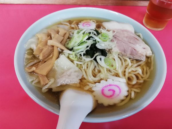 「ワンタンメン」@手打ちらーめん ふく屋食堂の写真