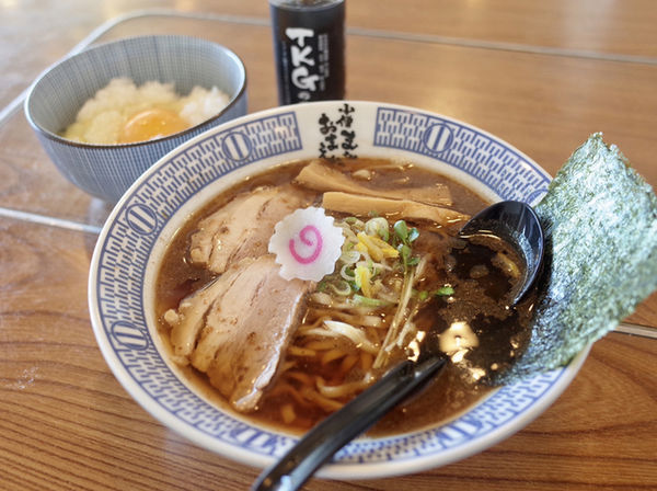 「8種魚介の極上出汁ラーメン…890円」@小僧またおまえか。 南森町店の写真