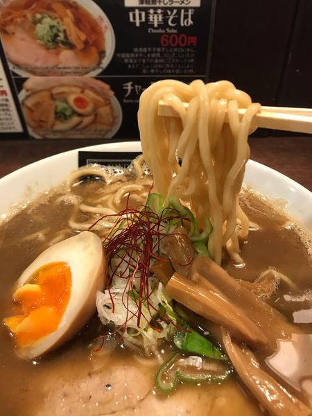 「デス煮干し」@麺やゼットンの写真