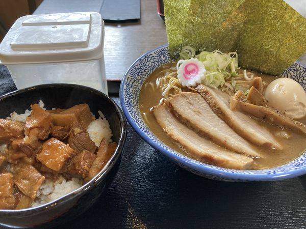 「特製醤油ラーメン」@GITTONの写真