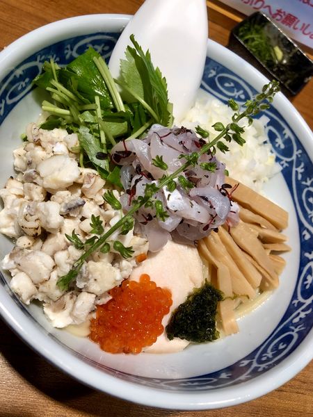 「【限定②】贅沢な真鯛まぜそば ￥900」@寿製麺よしかわ 川越店の写真