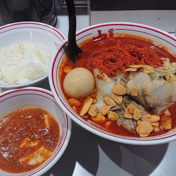 「嵐蒙1280円、瓶ビール560円、定食190円」@蒙古タンメン 中本 吉祥寺店の写真