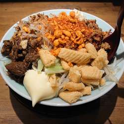 まぜそば(850円)