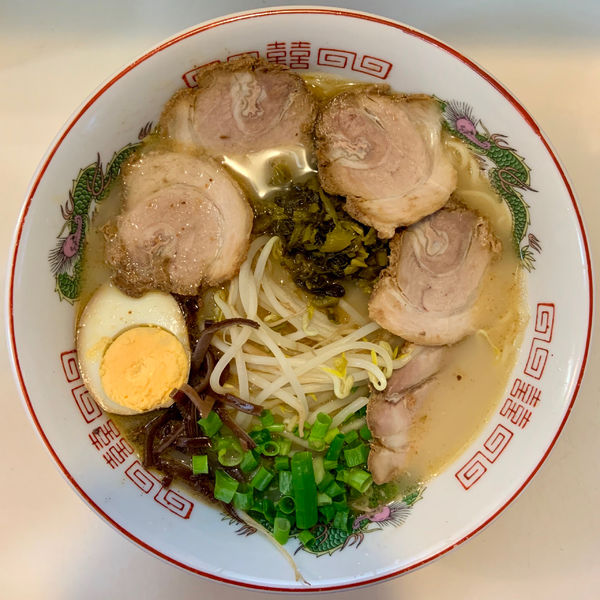 「特製ラーメン (880円)」@ラーメン角萬の写真