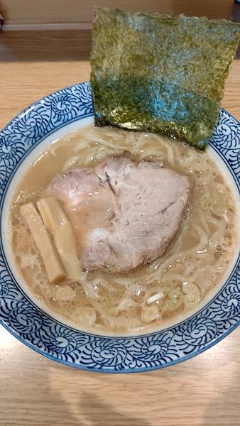 「濃厚らーめん 820円」@らーめん・つけめん 虎心の写真