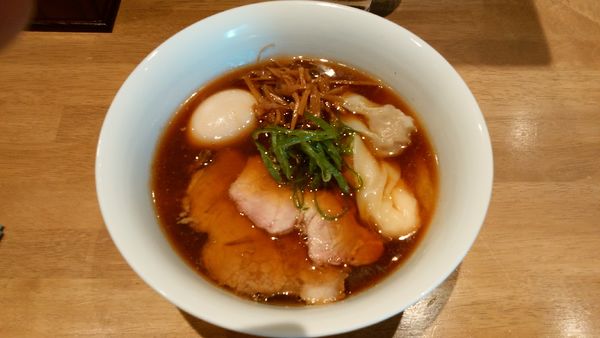 「特製醤油らぁ麺¥1080-」@らぁ麺や 嶋の写真