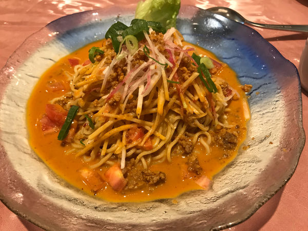 「トマト入り坦々冷麺」@獅門酒楼の写真