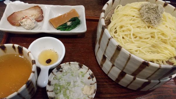 「塩つけそば＋大盛」@焙煎汐蕎麦処 金字塔の写真