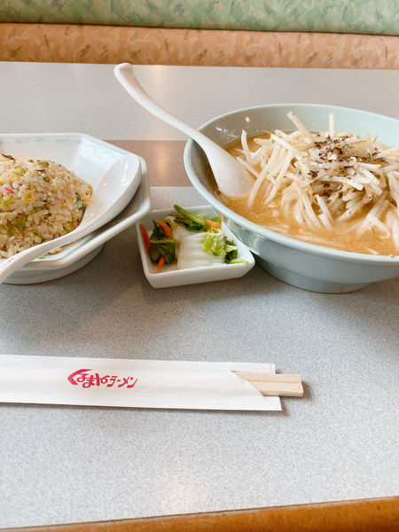 「味噌ラーメン　半チャーハン」@くるまやラーメン 真岡上高間木店の写真