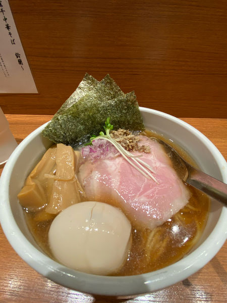 「炭火焼鯵煮干しそば」@煮干中華そば 鈴蘭 新宿店の写真