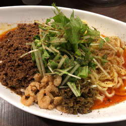 つゆ無し坦担麺