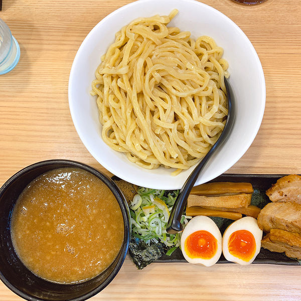 「超濃厚魚介豚骨つけ麺スペシャル（大盛）」@横浜家系ラーメン 春樹 曳舟店の写真