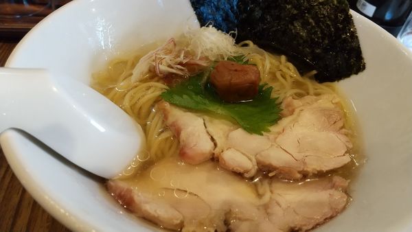「冷たい昆布の塩ラーメン（限定）」@昆布の塩らー麺専門店 MANNISHの写真