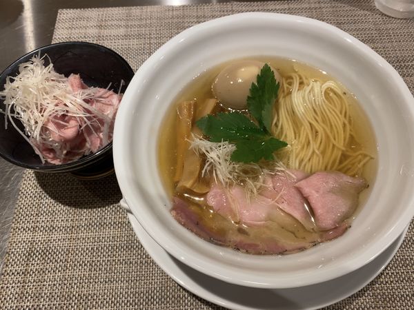 「塩そば＋肉増し」@成城青果の写真