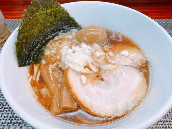 「睡蓮流無化調八王子らーめん」@麺や 睡蓮の写真