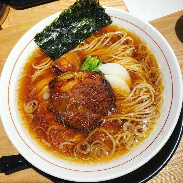 「煮豚醤油ラーメン」@麺肴 ひづきの写真