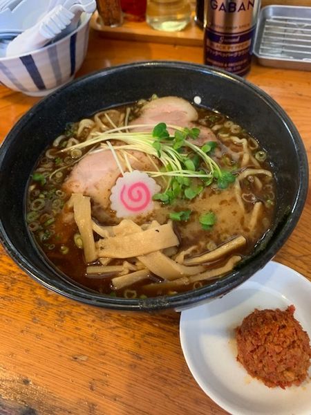 「ラーメン 800円　辛肉 80円」@麺屋 渡来人（Try-Jin）の写真