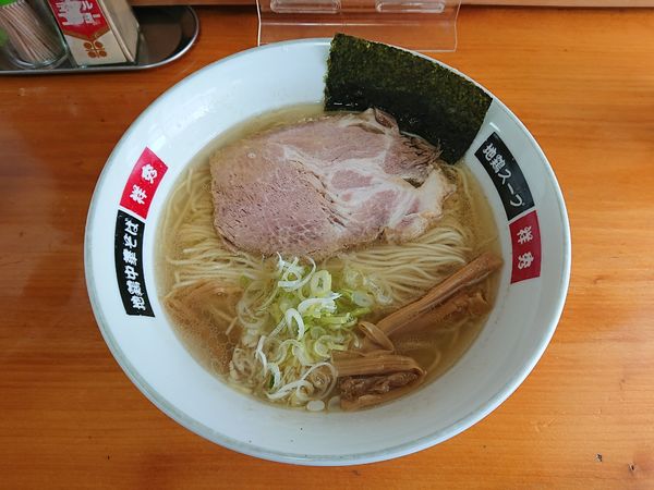 「塩らーめん 700円」@地鶏中華そば 祥秀の写真