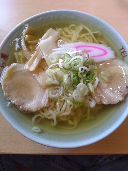 「ラーメン 605円 餃子 418円」@おぐら屋の写真