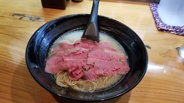 「チャーギュー麺　白」@ラーメン 道玄の写真