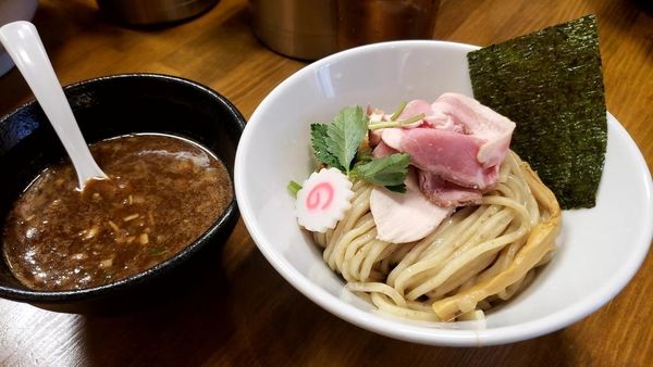 「濃厚煮干つけ麺」@馳走麺 狸穴の写真