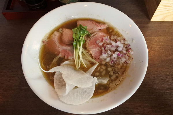 「煮干しと貝のSOBA￥８８０」@麺屋 グラフミの写真