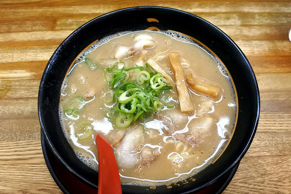 「特製ラーメン￥６２０」@うま屋ラーメン 錦店の写真