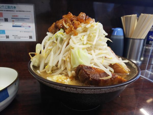 「豚小ラーメン」@ラーメン二郎 めじろ台店の写真