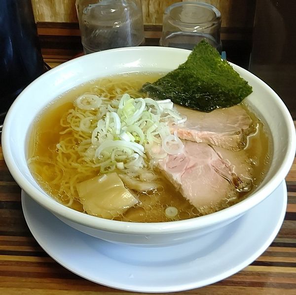「懐かしらぁめん(醤油 細麺 大盛)」@めん処 倖佳の写真