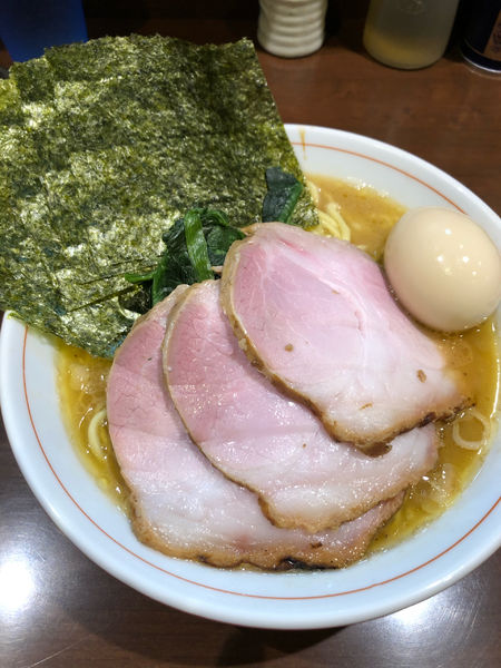 「特製ラーメン（もも）中盛り」@らーめん飛粋の写真