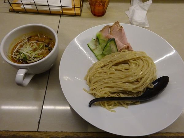「つけ麺8号（2玉）」@みつか坊主 醸の写真
