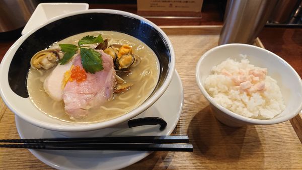 「浅利とムール貝の汐＋ガリバタ飯」@麺処しろくろの写真