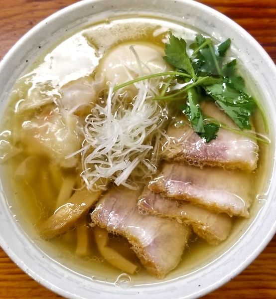「特製塩らーめん(1,000円)」@純手打ち 麺と未来の写真