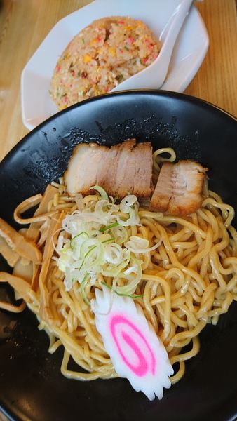 「一平そば中盛り、半チャーハン」@油ソバ専門店 一平ソバの写真