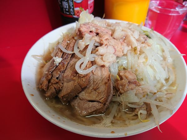 「小豚」@ラーメン二郎 三田本店の写真