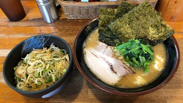 「とき卵ラーメン・ネギめしセット¥1,000」@ラーメン 大山家の写真