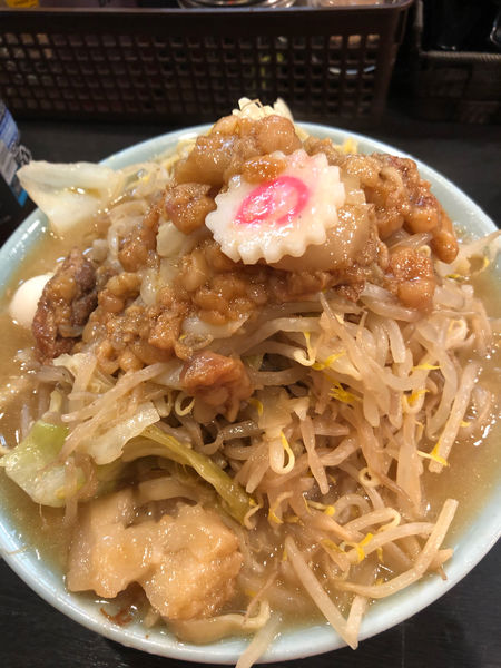 「ラーメン850円野菜マシ60円アブラマシ30円生卵60円」@自家製麺 No11の写真