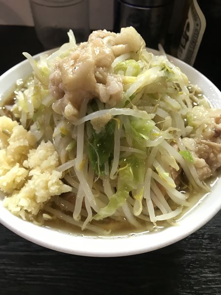 「小ラーメン、ニンニク、アブラ、生卵」@豚星。の写真