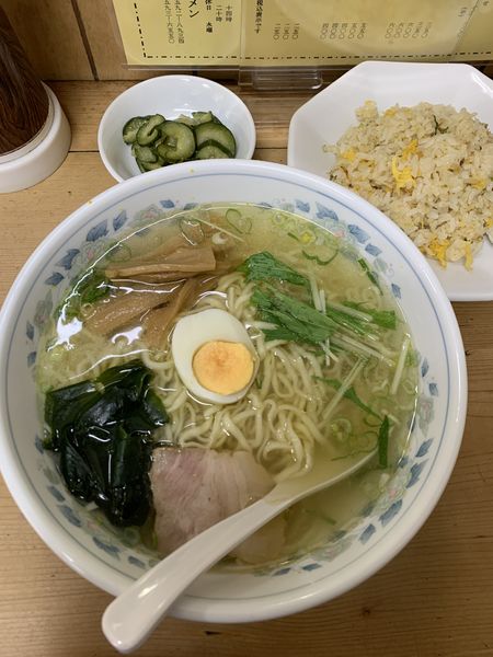 「ゆず塩ラーメン＋チャーハン＝850円」@ヒマラヤラーメン 西口本店の写真