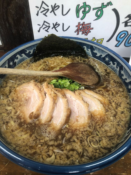 「醤油チャーシュー麺(大)」@東京こだわり麺屋 らーめん殿の写真