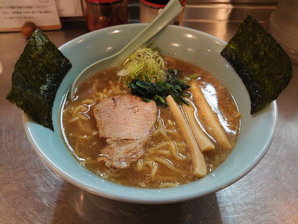 「醤油ラーメン+野菜炒めご飯」@ラーメンショップじゅげむの写真