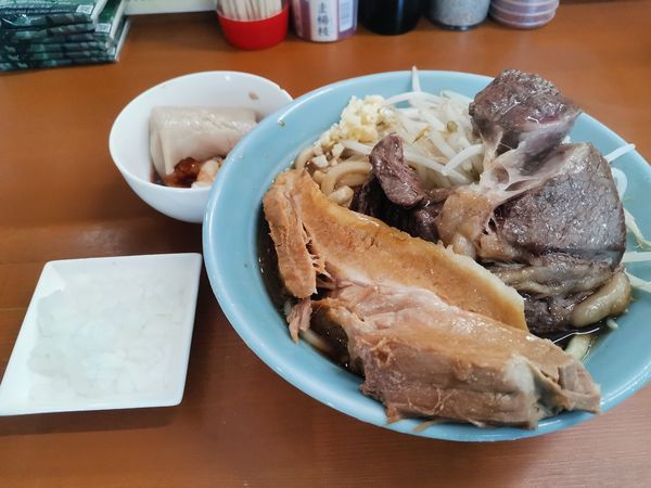 「ラーメン＋ピリ油＋たまねぎ」@ラーメン ジライヤの写真