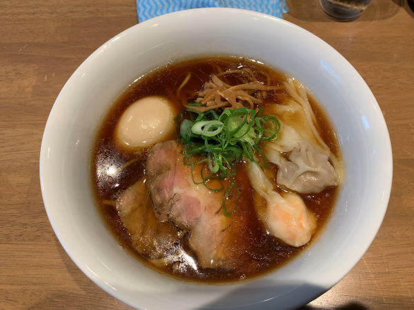 「特製醤油らぁ麺1080円」@らぁ麺や 嶋の写真