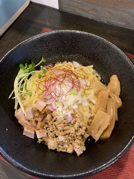 「鶏油汁無し 醤油 800円」@廻麺 鶏千の写真