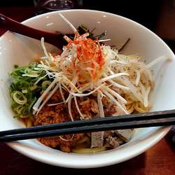 汁無し担々麺(大盛)